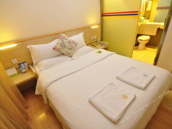 City Star Ji Feng Branch คุนหมิง ภายนอก รูปภาพ